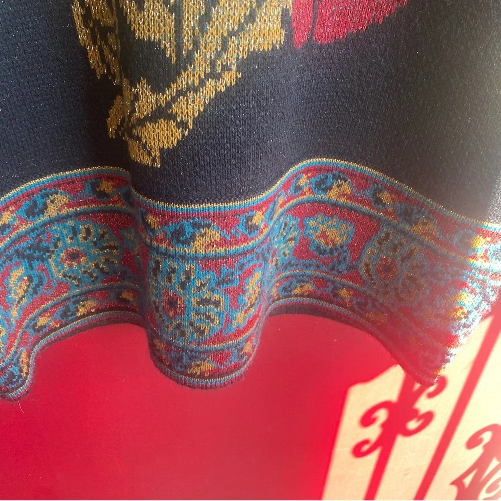 Vintage 90’s Anne Pinkerton Tunic Sweater purchased at Saks Fifth Avenue - Picture 3 of 8